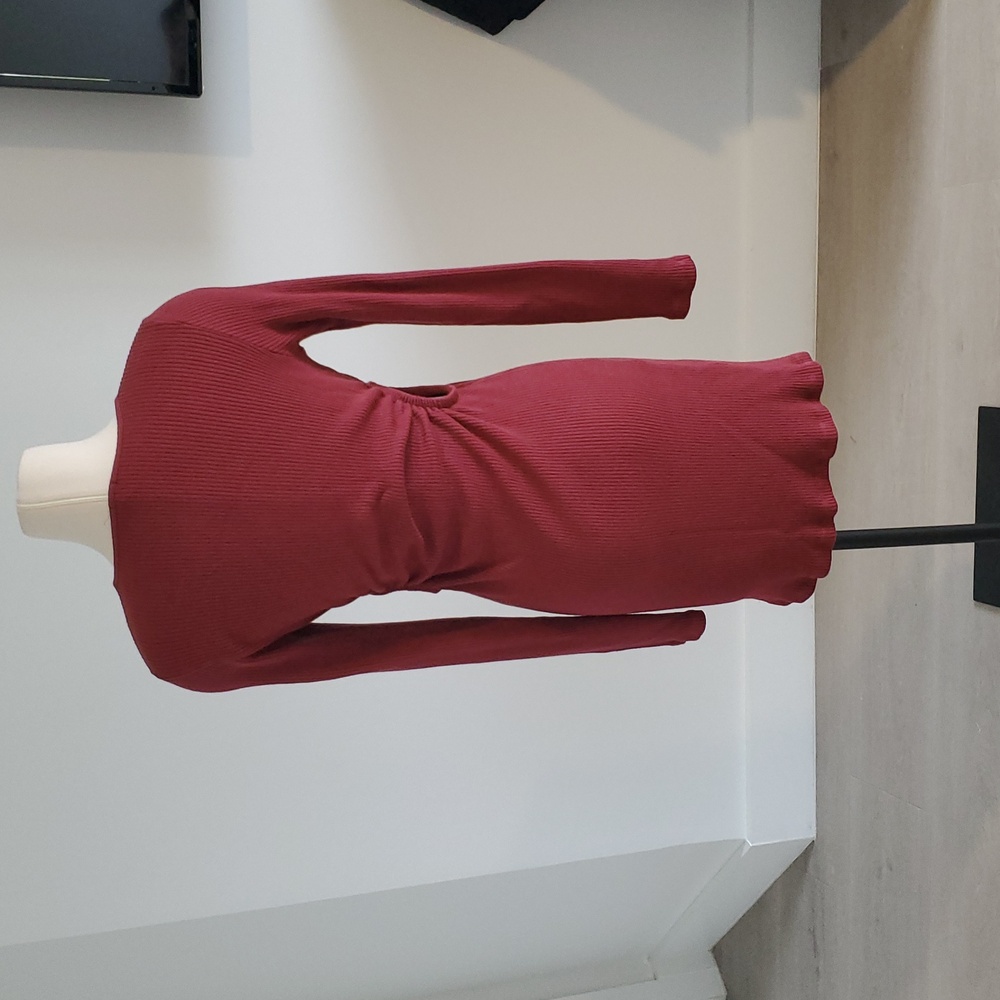 Monrow womens Burgundy Ribbed knit Long Sleeve Dress With Cut Out Sides Size L - Picture 3 of 10